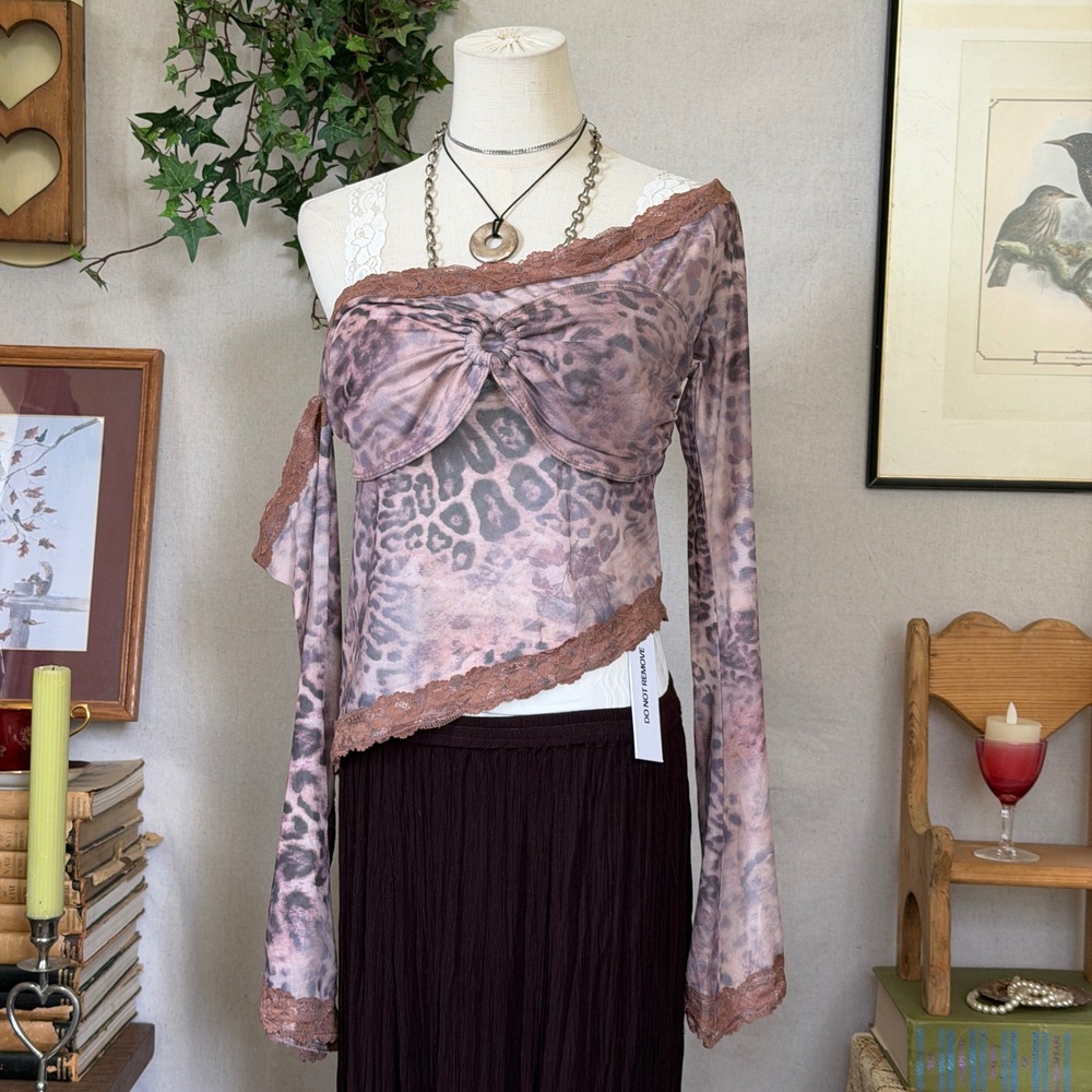 Brown Leopard Mesh asymmetrical Bell Sleeve Lace Top Y2K Aesthetic Retro US 8